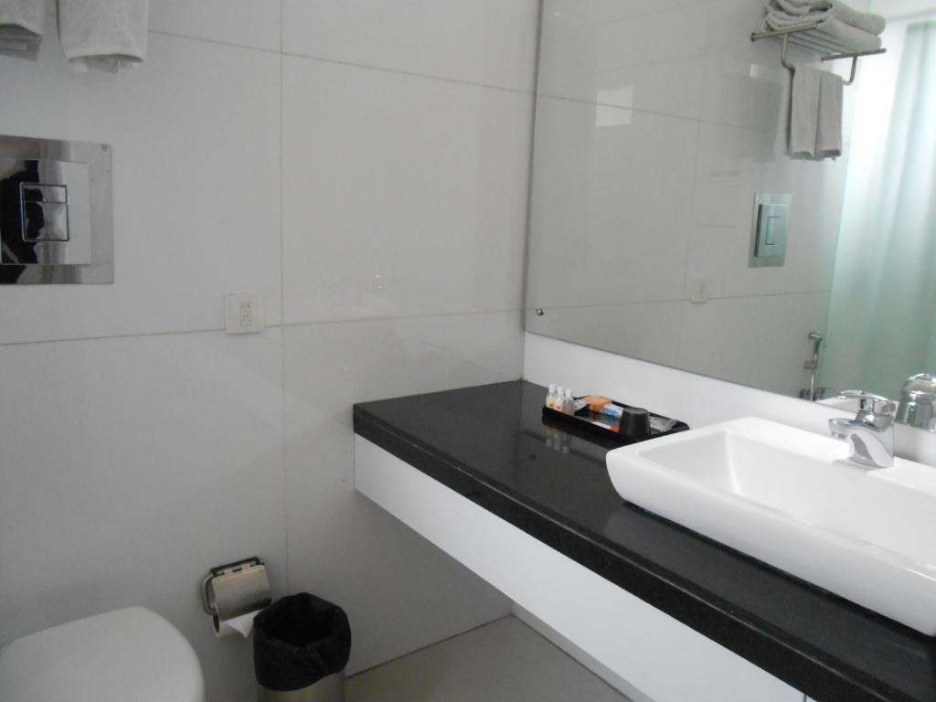 Sapphire Suite Calcutta Rum bild